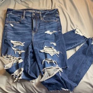 American eagle ripped jeans